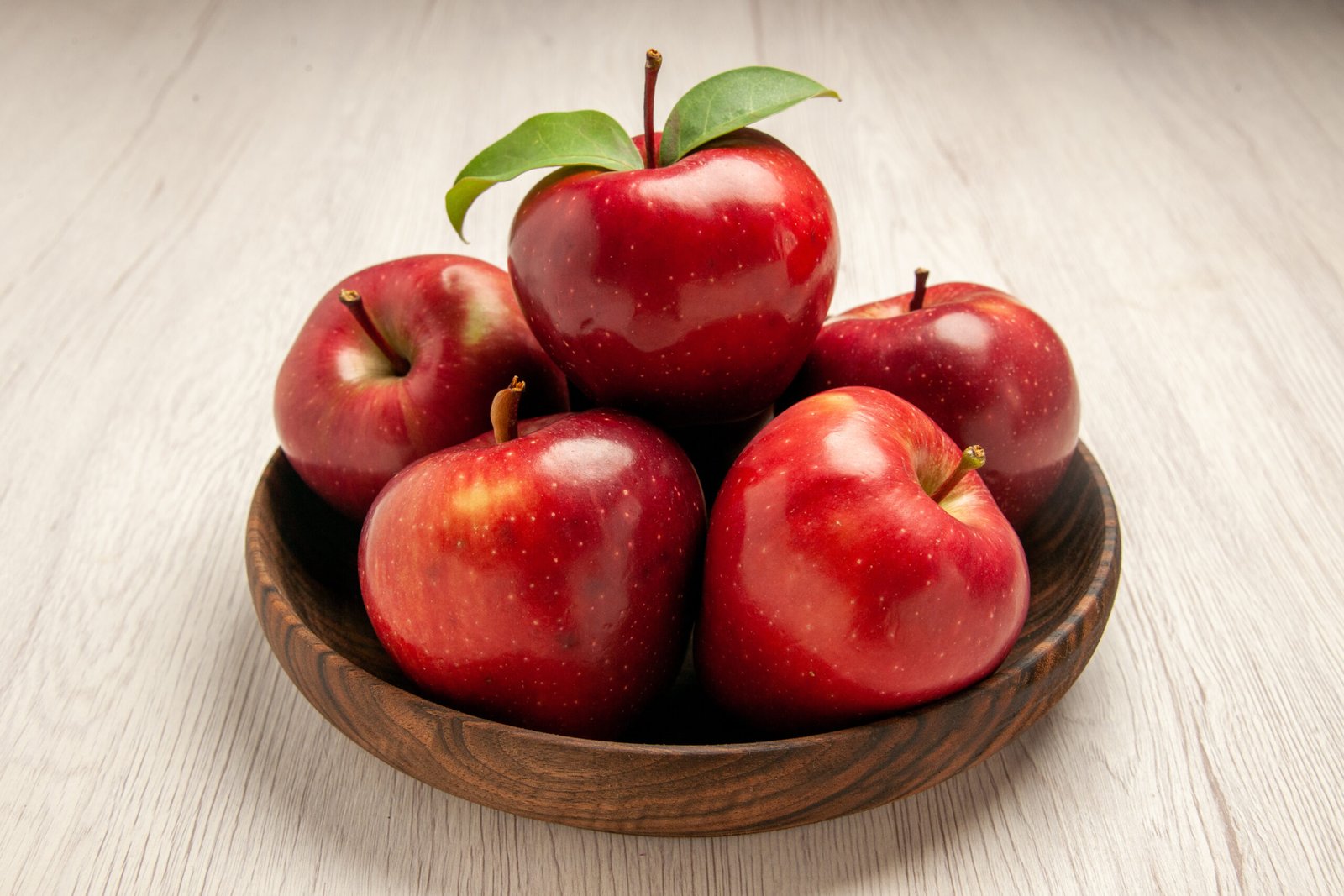 Fresh Apples - Image 2