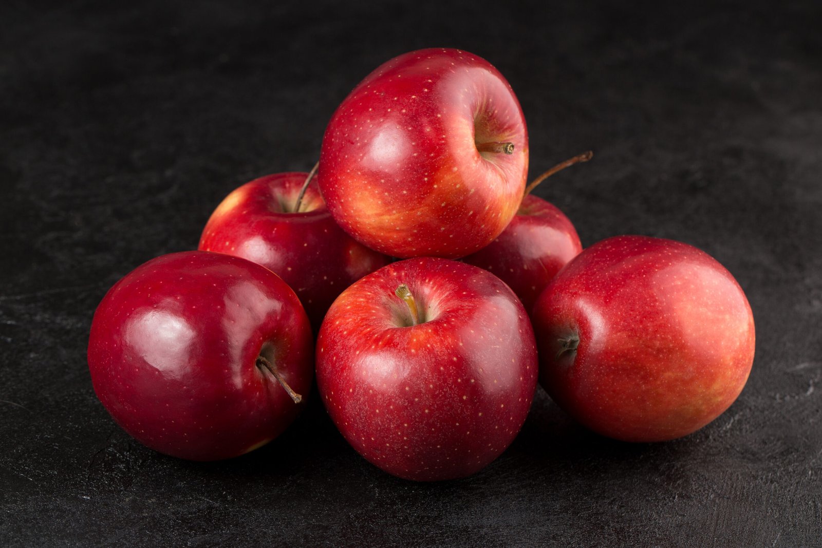 Fresh Apples - Image 3
